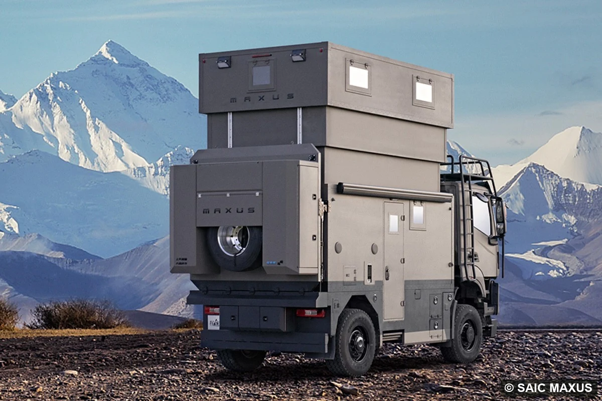 The SAIC Maxus Explorer Everest with its upper storey raised against a Himalaya backdrop