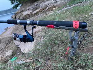 LINNHUE Automatic Spring Fishing Rod Holder for Bank Fishing